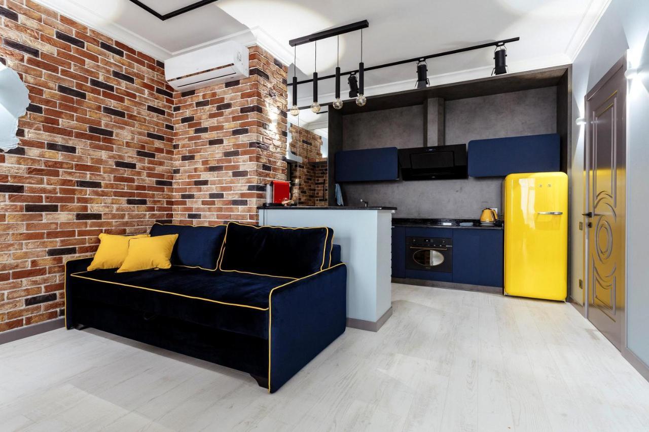 Vip Apartments With Sea View In Odessa Exteriör bild