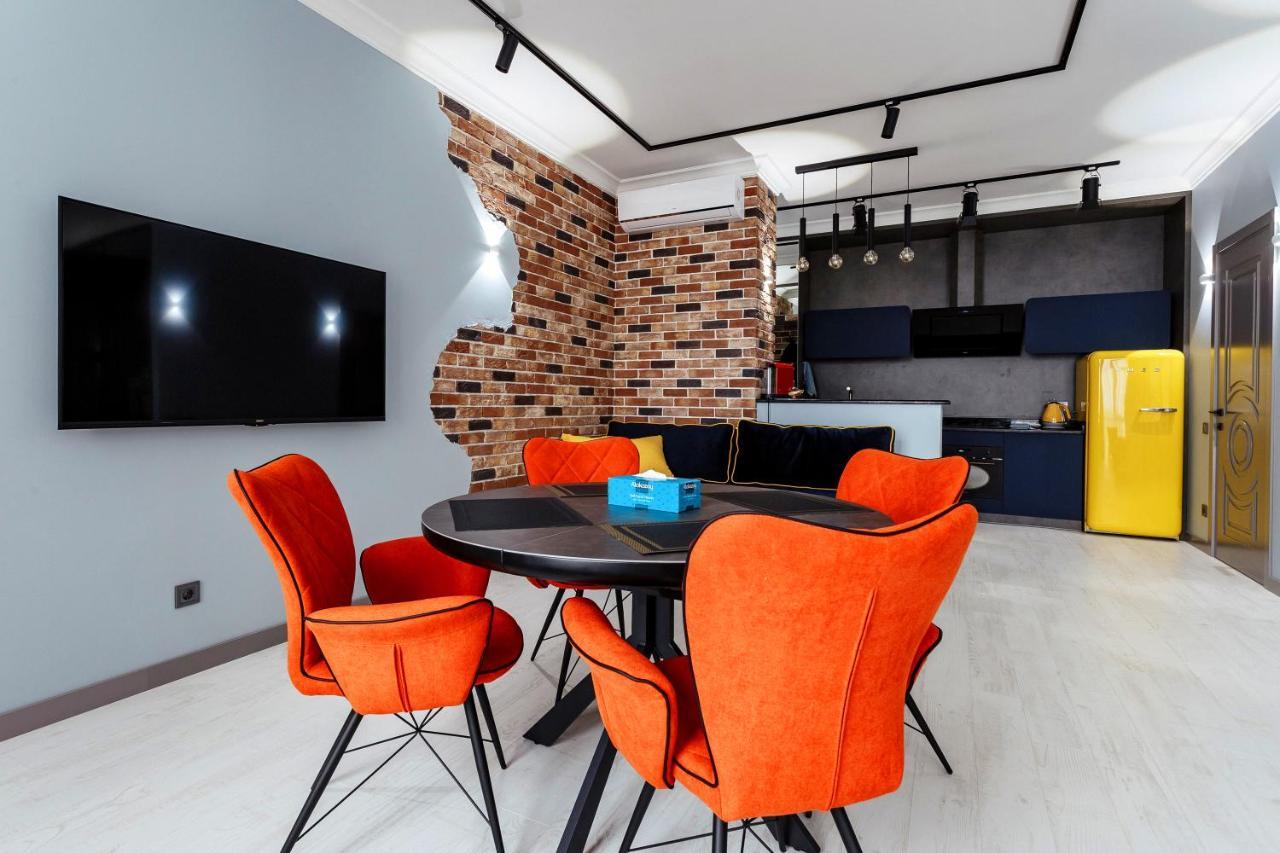 Vip Apartments With Sea View In Odessa Exteriör bild